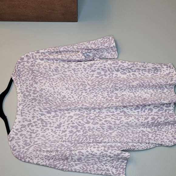 Express Sweater - Picture 6 of 10